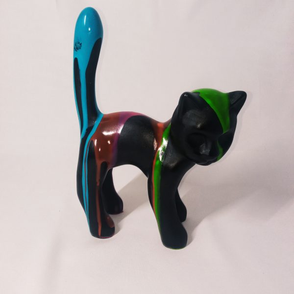 statue chat en résine noir multicolore